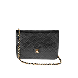 Handbag for rent Chanel Vintage